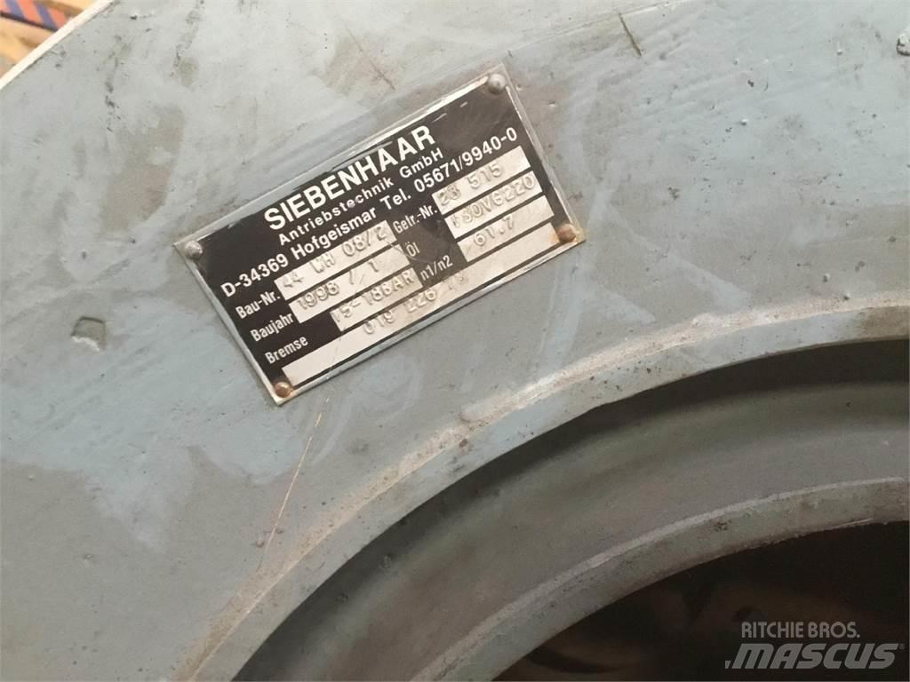 Krupp KMK 4070 winch 起重机配件设备