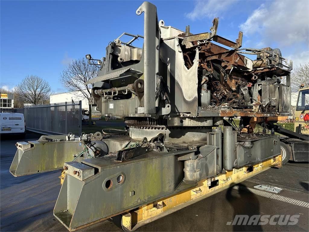 Liebherr LR 1160 全地面起重机︳移动式起重机