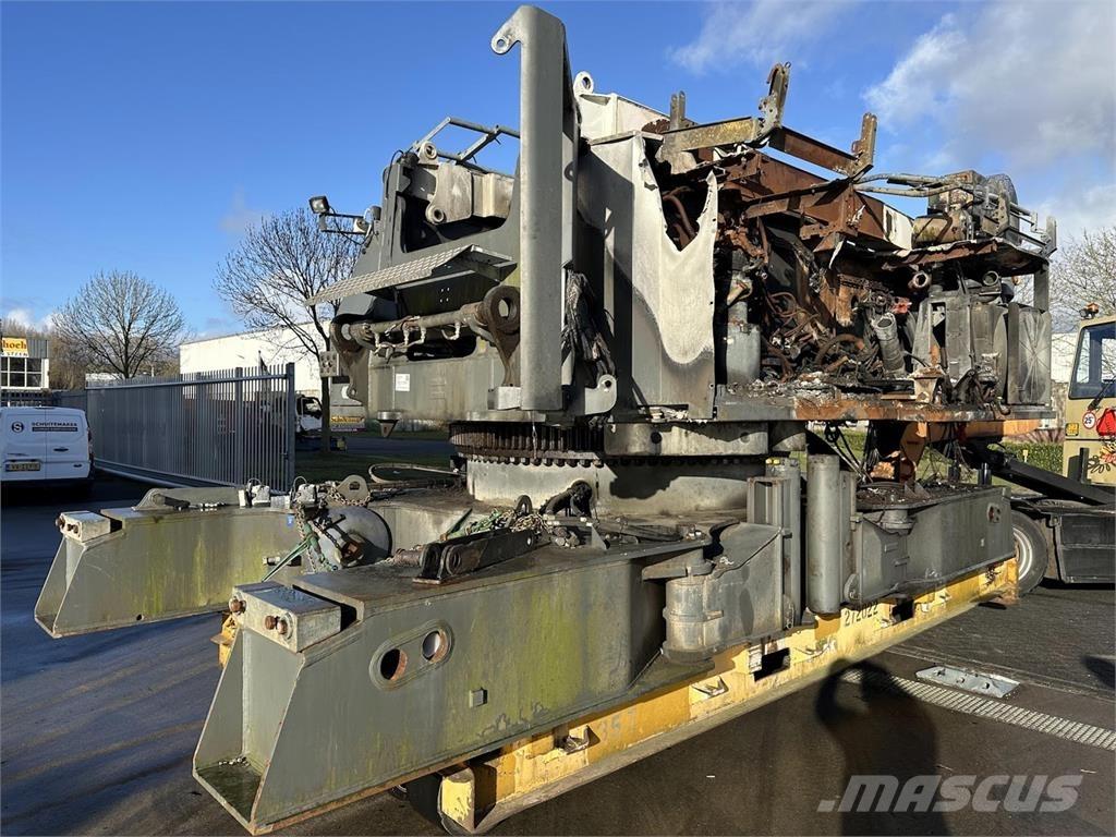 Liebherr LR 1160 全地面起重机︳移动式起重机