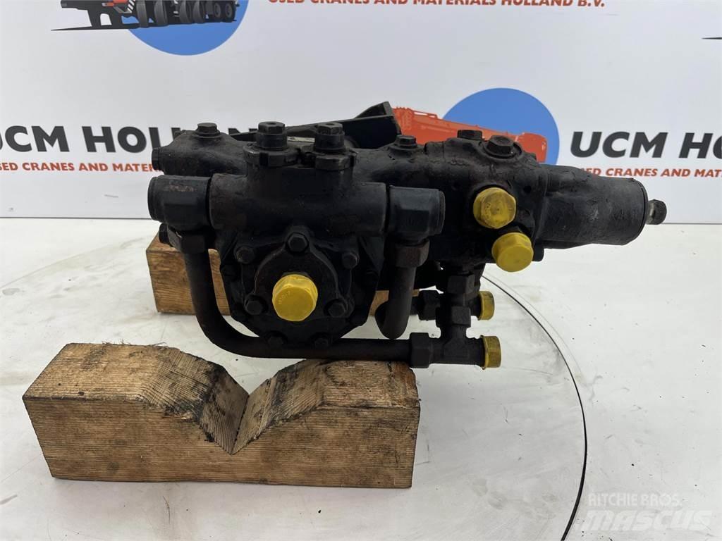  Steering box 起重机配件设备