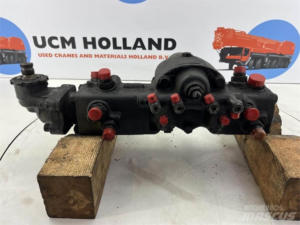  Steering box 210bar 起重机配件设备