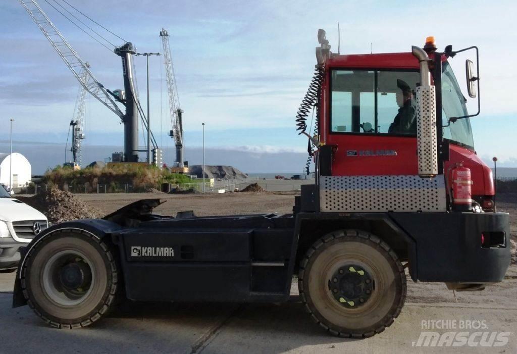 Kalmar TR618 码头牵引车