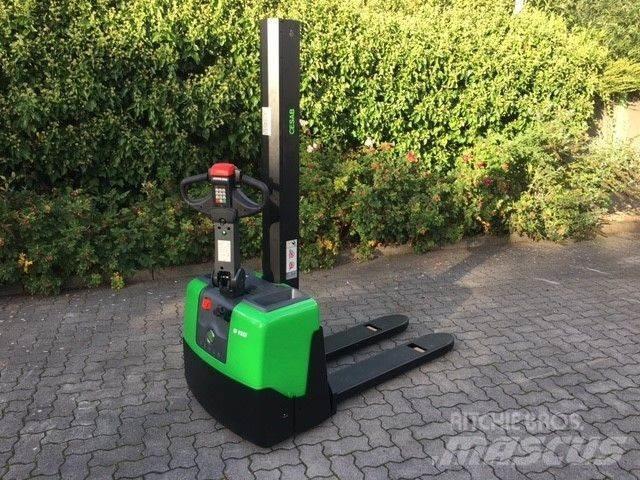 Cesab S110 手推堆垛车