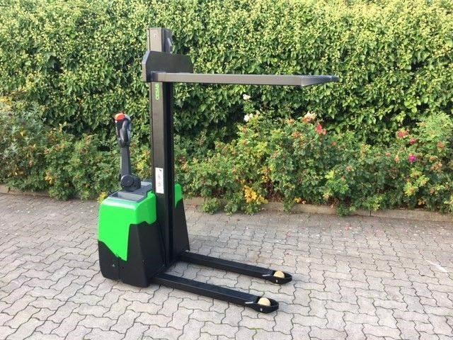 Cesab S110 手推堆垛车