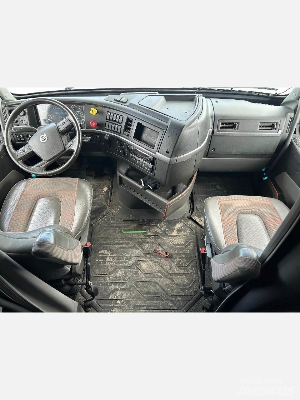 Volvo VNL 牵引车