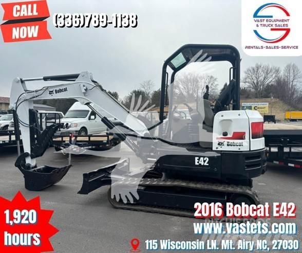 Bobcat E42 小型挖掘机