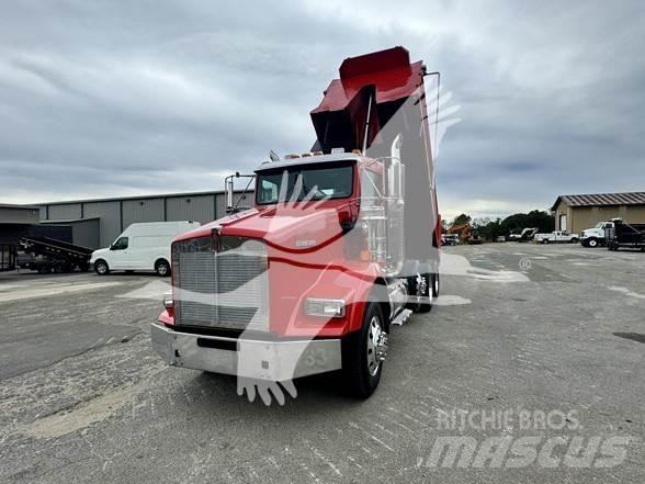 Kenworth T800 自卸式货车