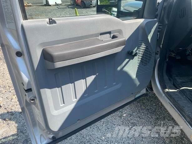 Ford F-550 建筑机械-其他