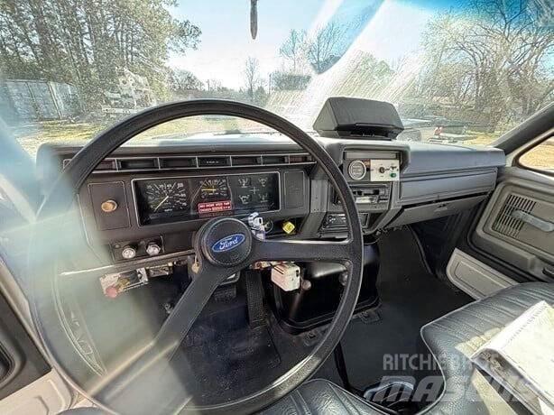 Ford F-800 建筑机械-其他