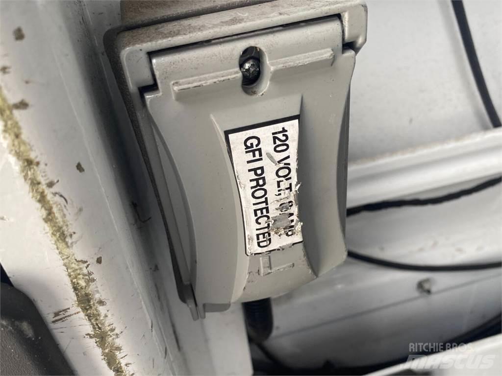 Ford Transit 建筑机械-其他