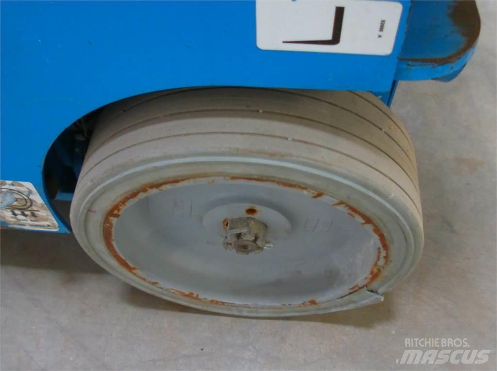 Genie GRC12 客货电梯