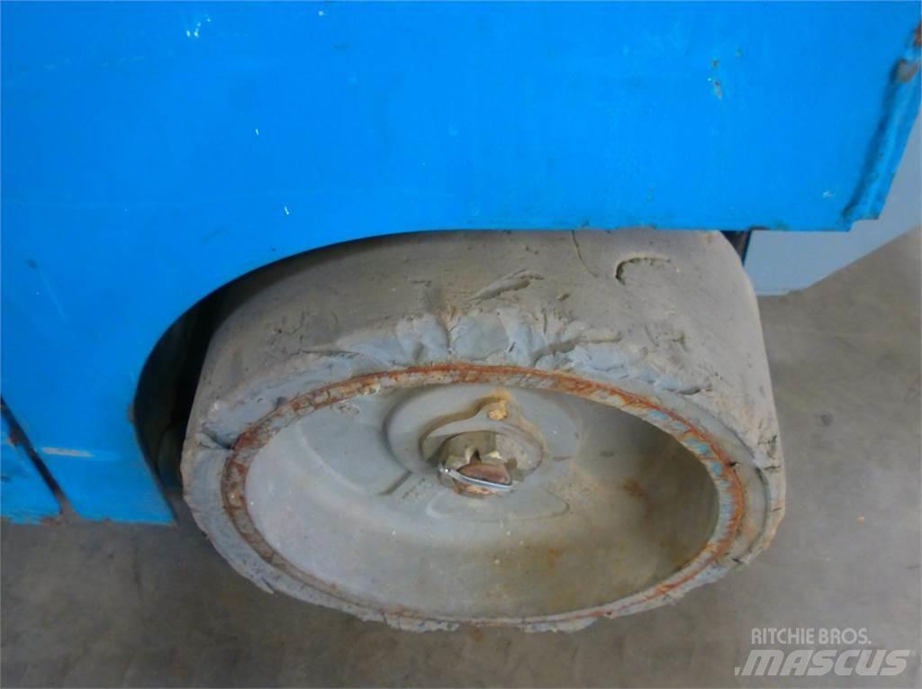 Genie GS1532 剪叉式升降机