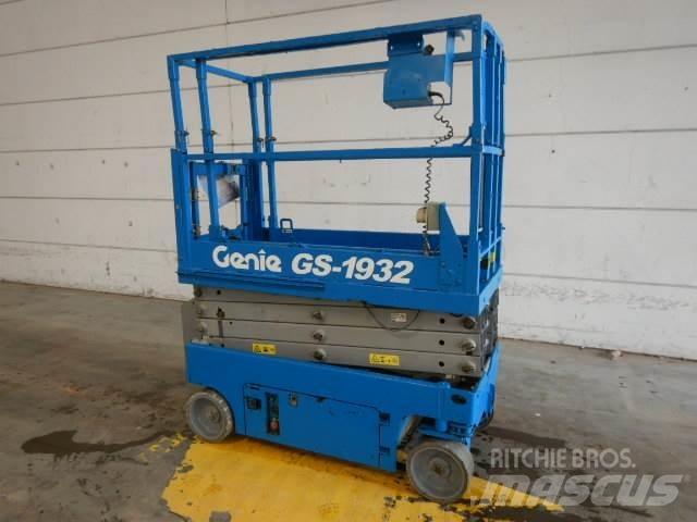 Genie GS1932 剪叉式升降机