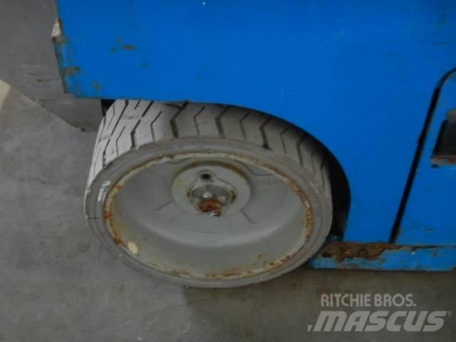 Genie GS1932 剪叉式升降机