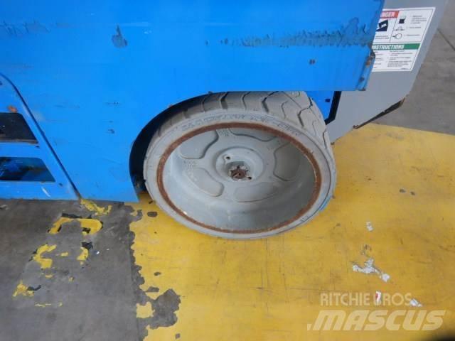 Genie GS2032 剪叉式升降机