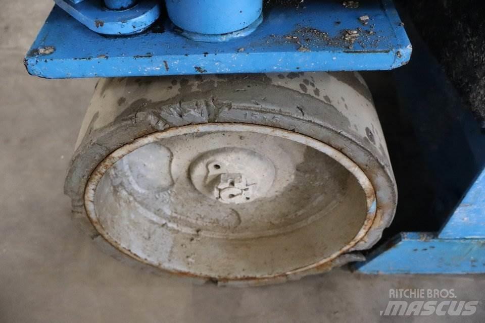 Genie GS2032 剪叉式升降机