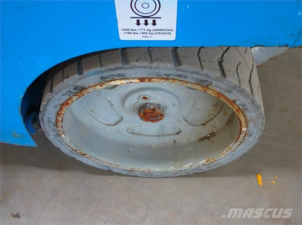Genie GS2032 剪叉式升降机