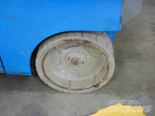 Genie GS2046 剪叉式升降机