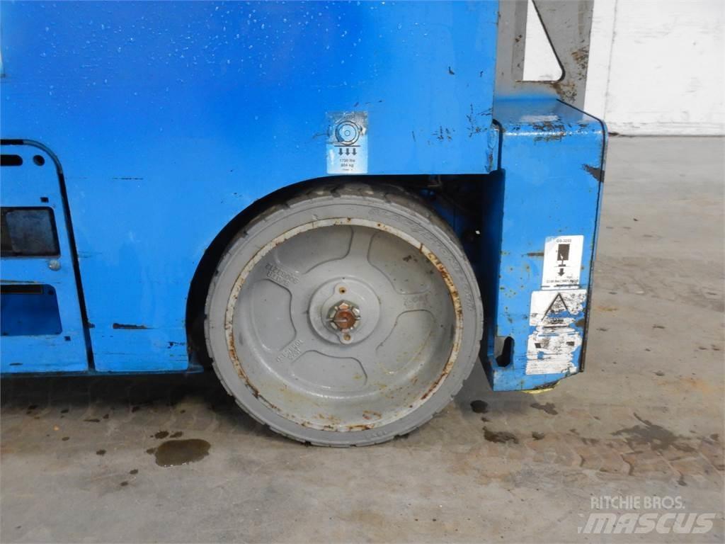 Genie GS3232 剪叉式升降机