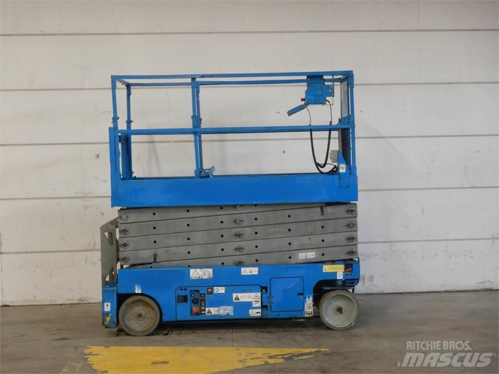 Genie GS3232 剪叉式升降机