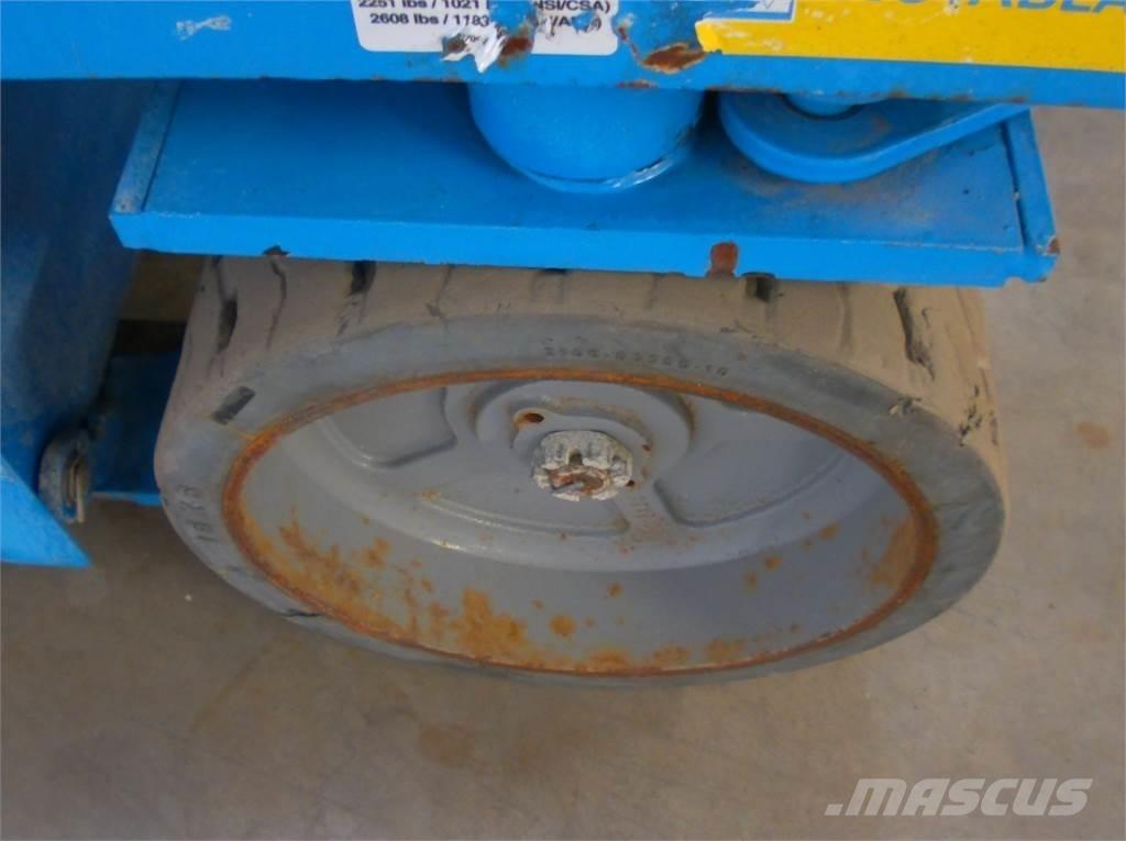 Genie GS3246 剪叉式升降机