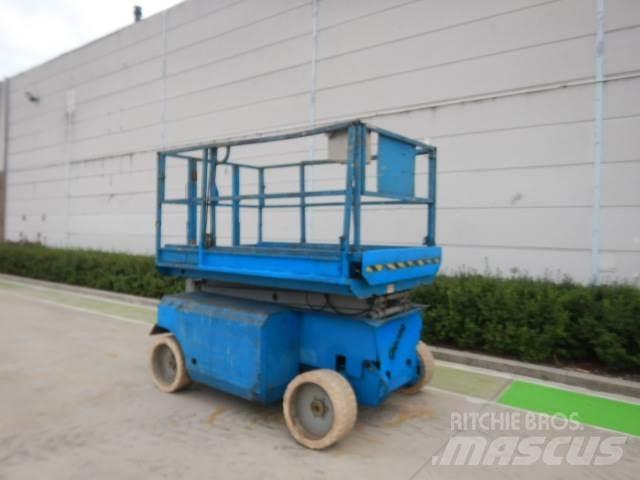 Genie GS3268DC 剪叉式升降机