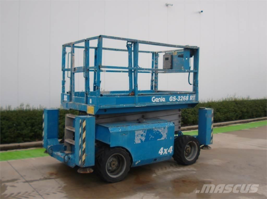 Genie GS3268RT 剪叉式升降机