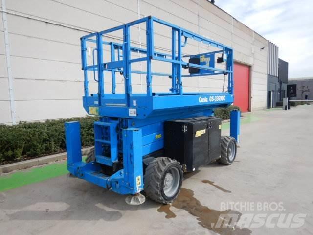 Genie GS3369DC 剪叉式升降机