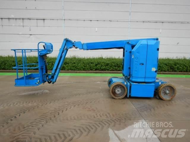 Genie Z30-20N 曲臂高空工作平台