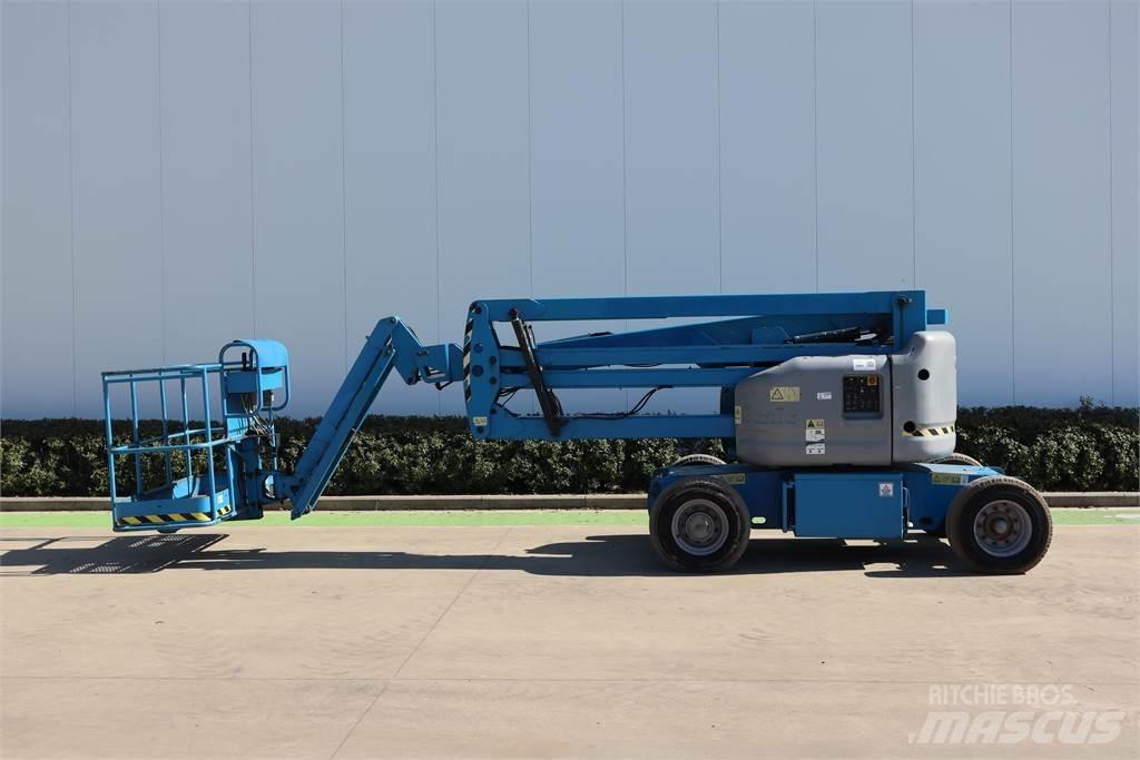Genie Z45-25JBI 曲臂高空工作平台