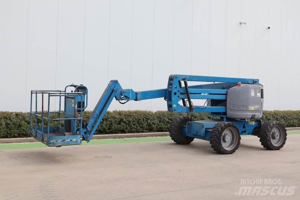 Genie Z51-30JRT 曲臂高空工作平台