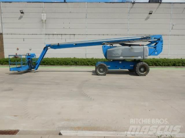 Genie Z80-60RT 曲臂高空工作平台