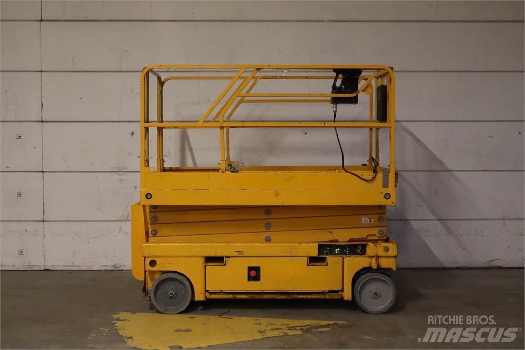 Haulotte Compact 10 剪叉式升降机