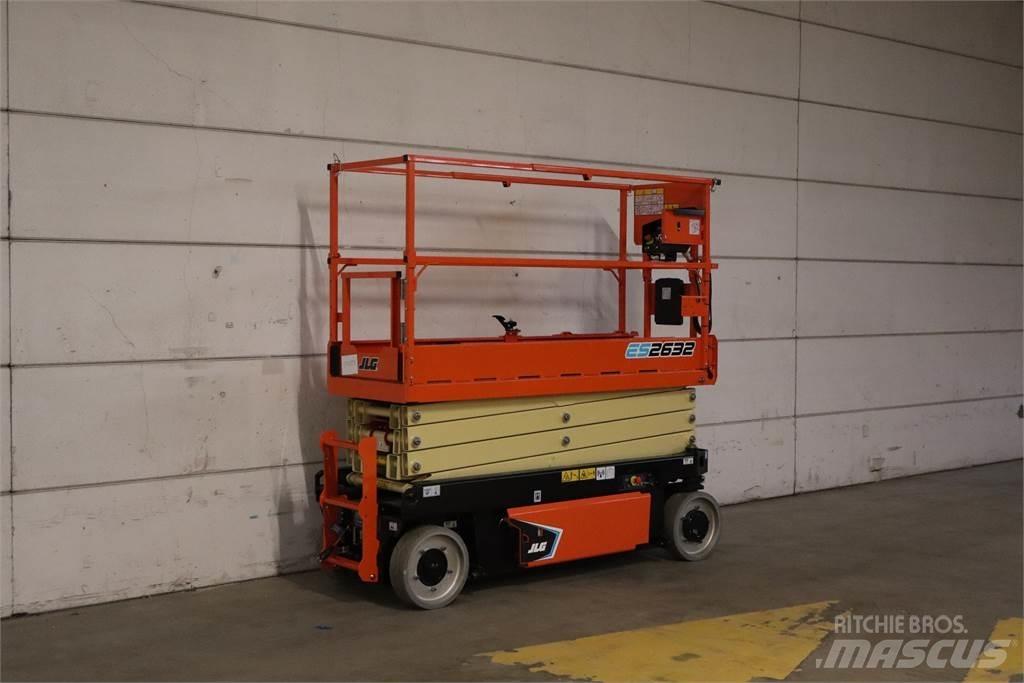 JLG 2632ES 剪叉式升降机