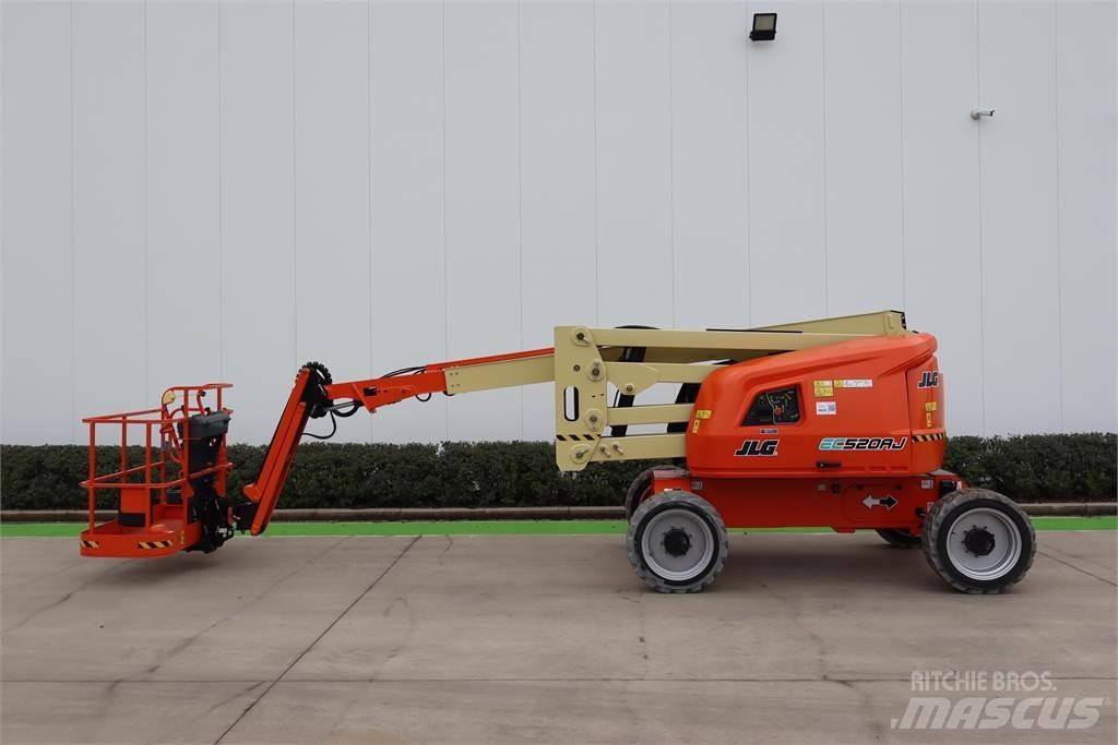 JLG EC 520AJ 曲臂高空工作平台