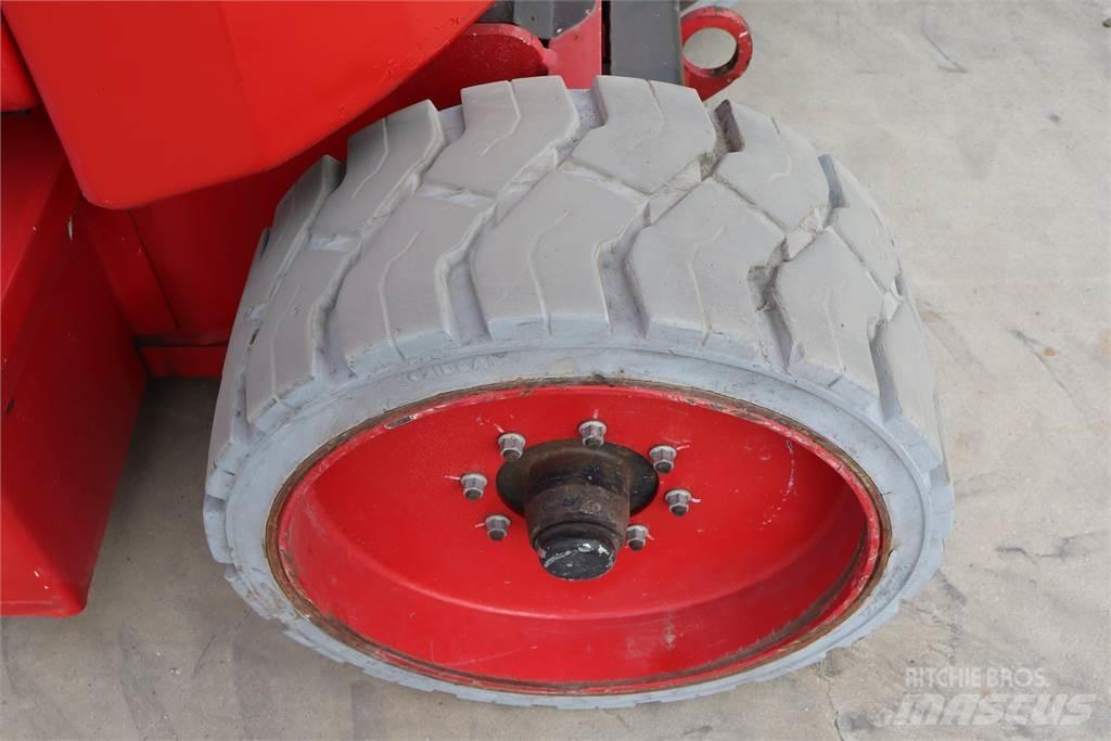 Niftylift HR17NE 曲臂高空工作平台