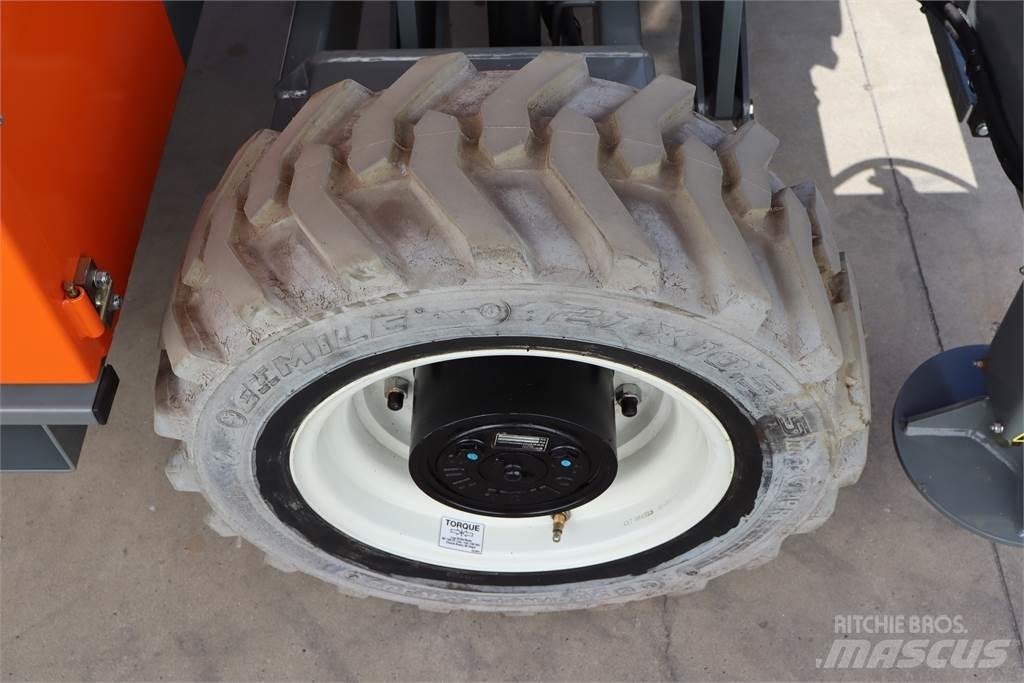 Snorkel S3370RTE 剪叉式升降机