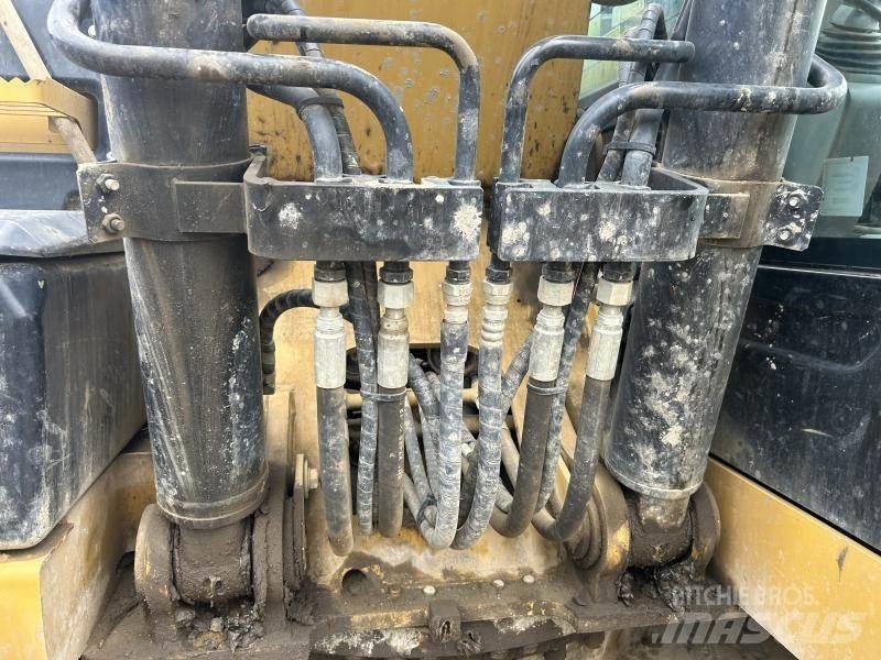 CAT 320EL 履带挖掘机