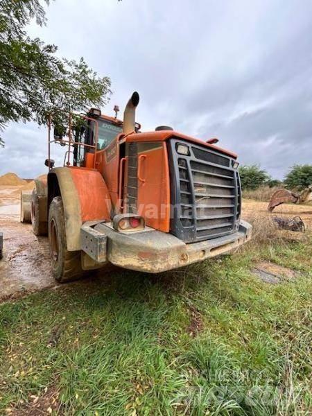 Doosan DL450 轮式装载机