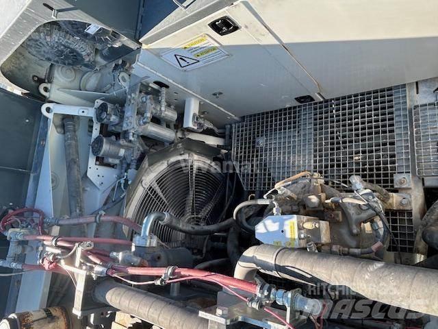 Liebherr R9100 履带挖掘机