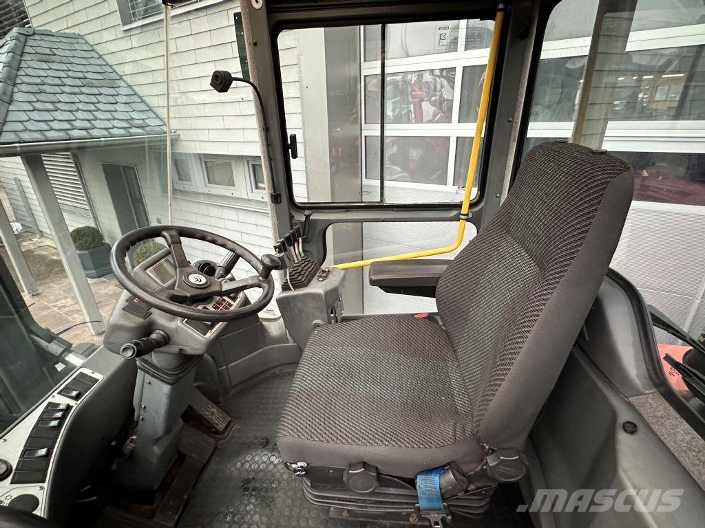 Kalmar DCE 160-12 柴油叉车