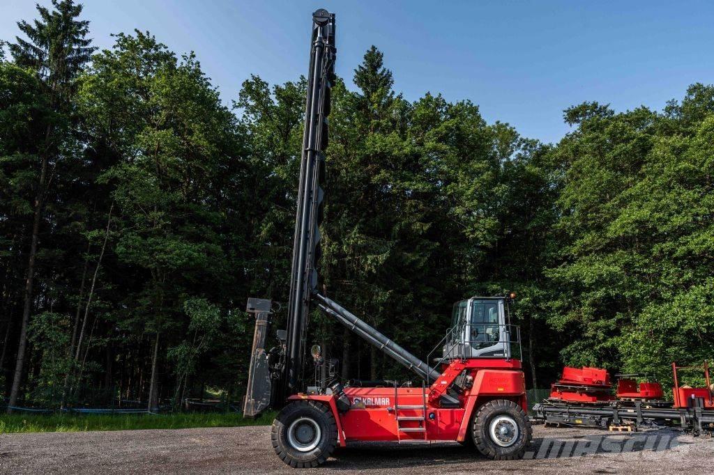 Kalmar DCG90-45ES8 集裝箱车