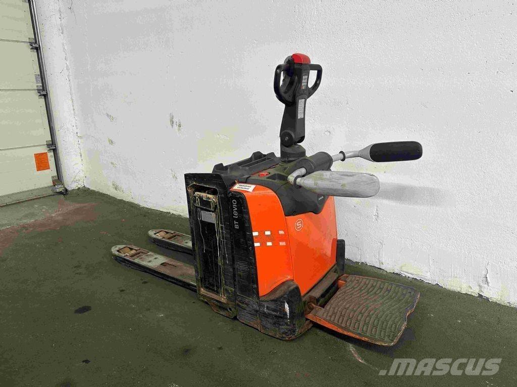 Toyota LPE 200 手摇升降机
