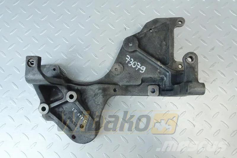 Liebherr 9077135 发动机