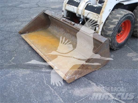 Bobcat 751 滑移装载机