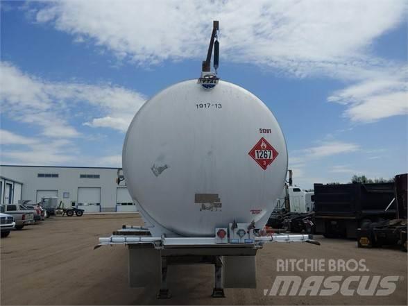  TYTAL 油罐半挂车