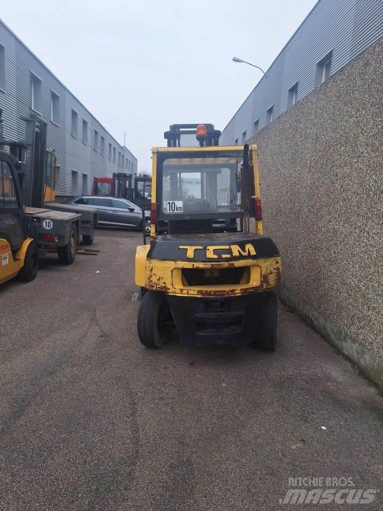 TCM FD40Z7 柴油叉车