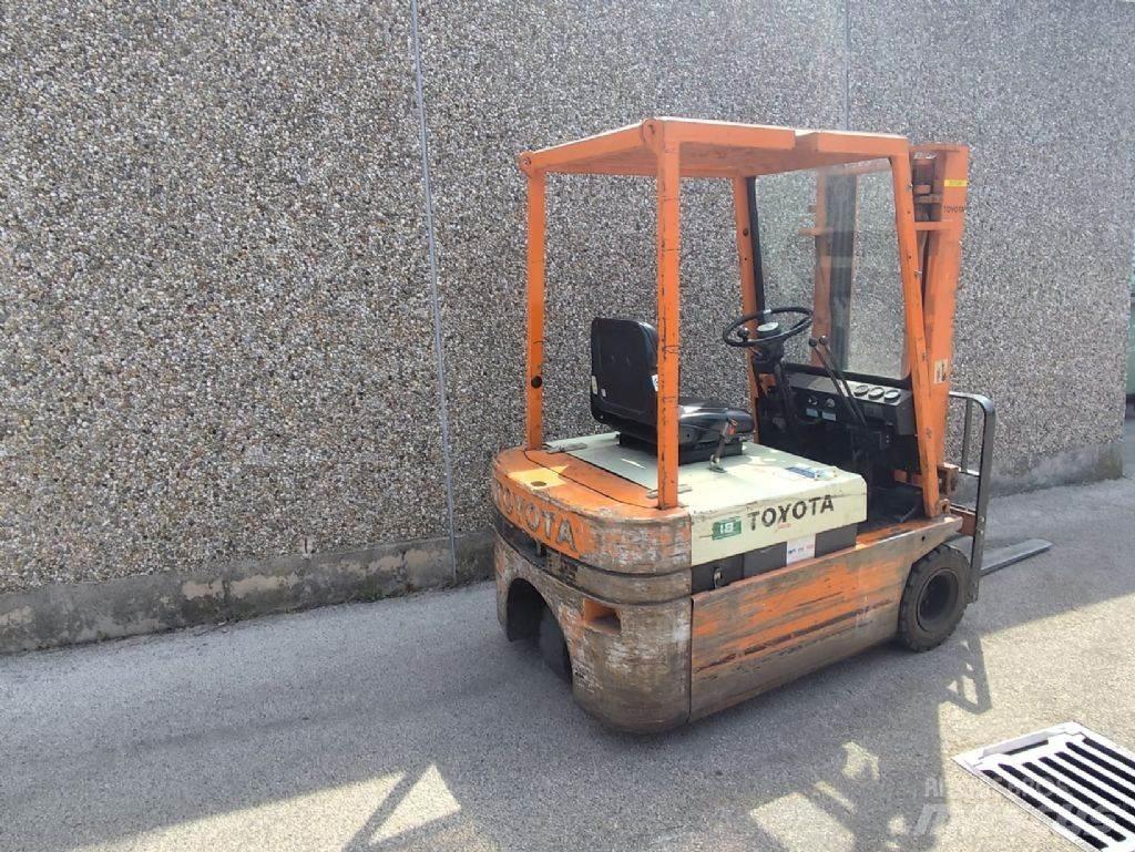 Toyota 2FBE18 电动叉车