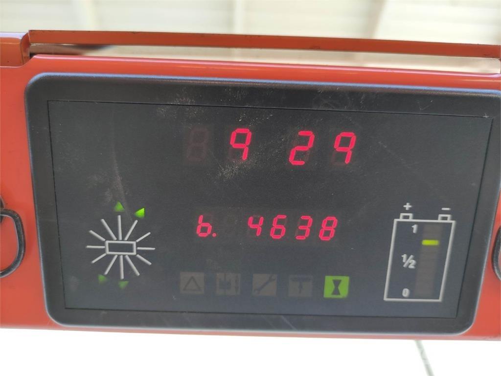BT OME 100 M 高举式装载机