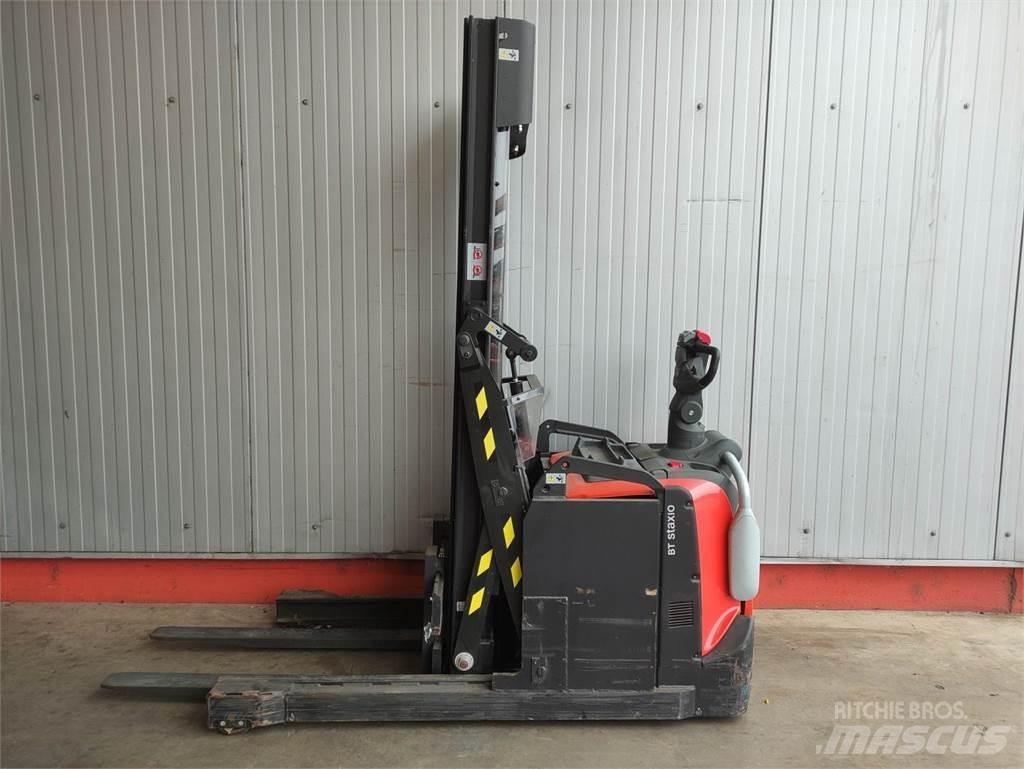 BT SPE120 XR 前移式叉车